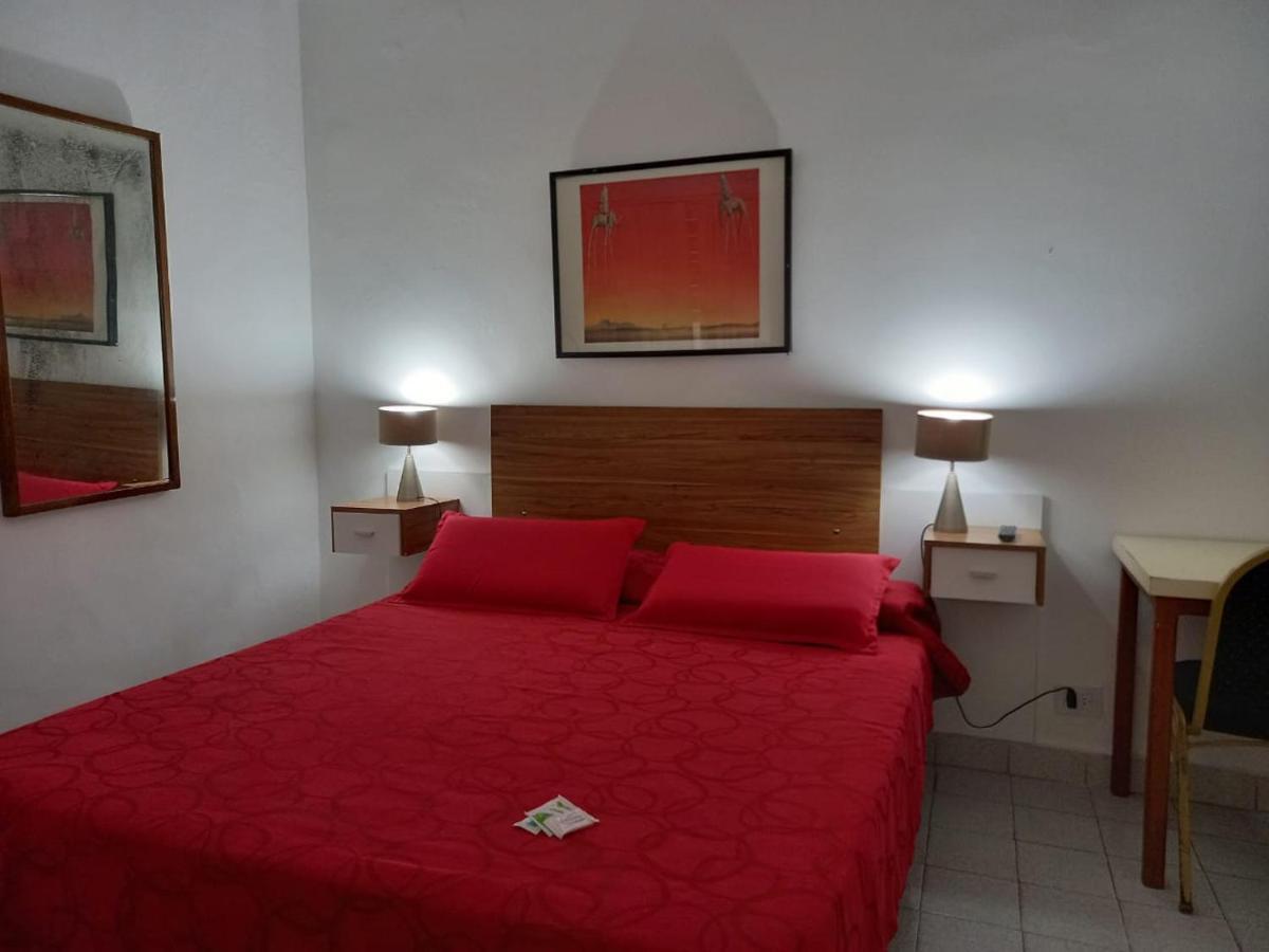 Hotel San Carlos Buenos Aires Kültér fotó
